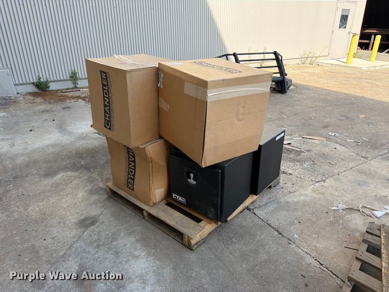 image for item EW5025 (6) Chandler toolboxes