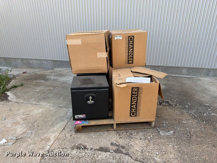 image for item EW5025 (6) Chandler toolboxes