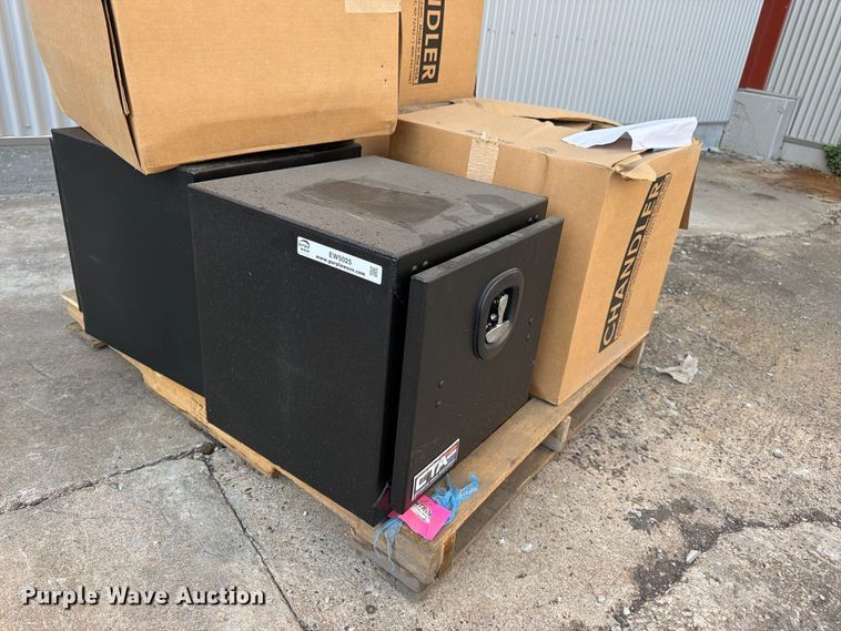 image for item EW5025 (6) Chandler toolboxes