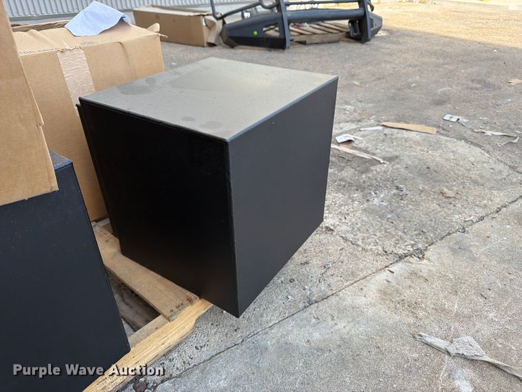 image for item EW5025 (6) Chandler toolboxes