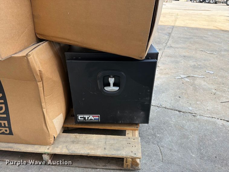 image for item EW5025 (6) Chandler toolboxes