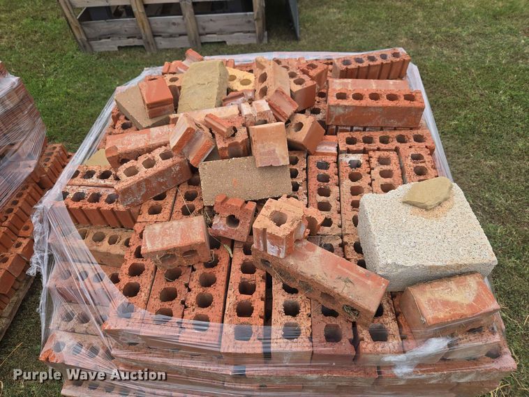 image for item EW8589 Building materials