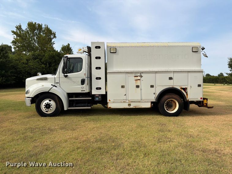 image for item EW8643 2013 Freightliner Business Class M2 utility / service truck