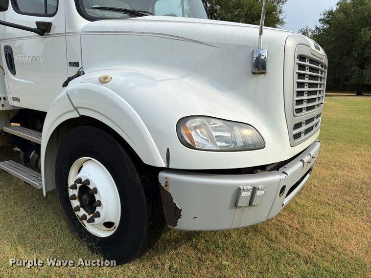 image for item EW8643 2013 Freightliner Business Class M2 utility / service truck