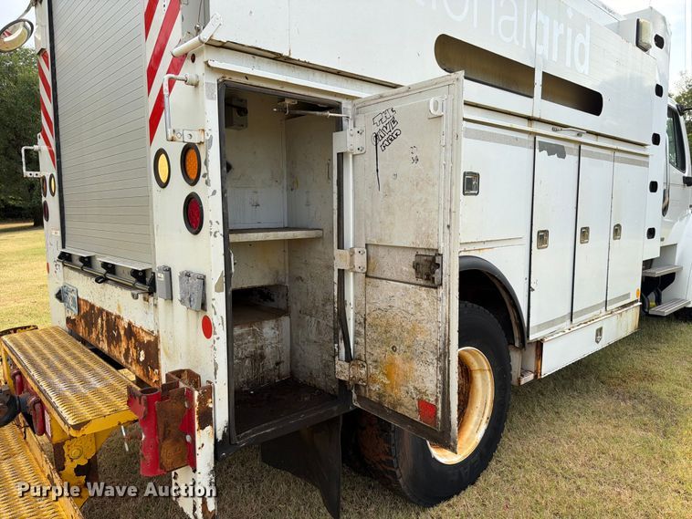 image for item EW8643 2013 Freightliner Business Class M2 utility / service truck
