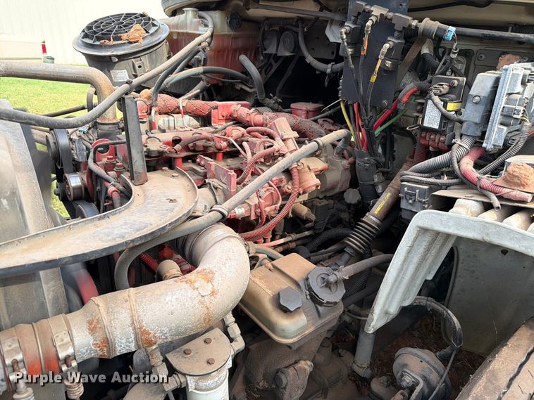 image for item EW8643 2013 Freightliner Business Class M2 utility / service truck