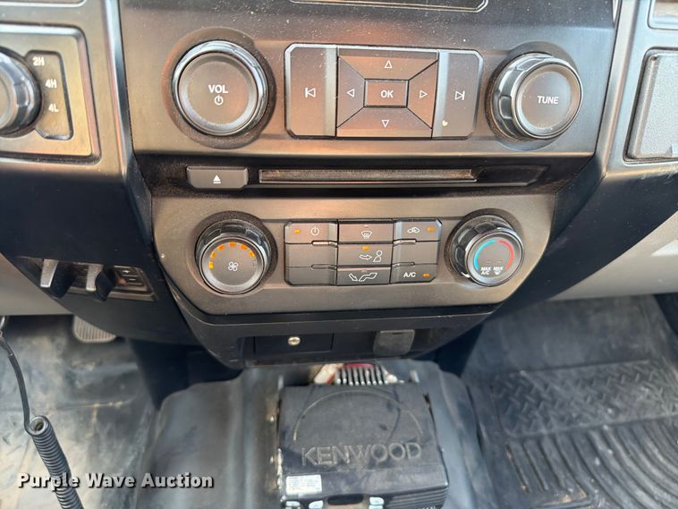 image for item EW8656 2015 Ford F150 XL Ext. Cab pickup truck