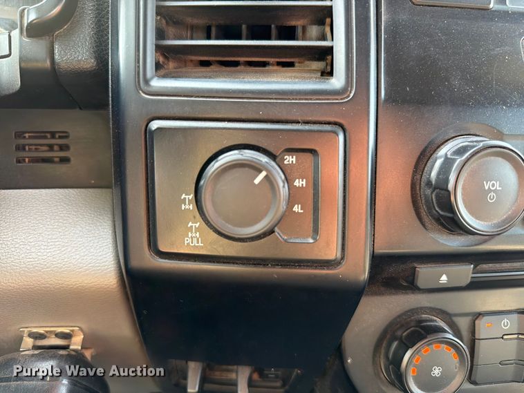 image for item EW8656 2015 Ford F150 XL Ext. Cab pickup truck