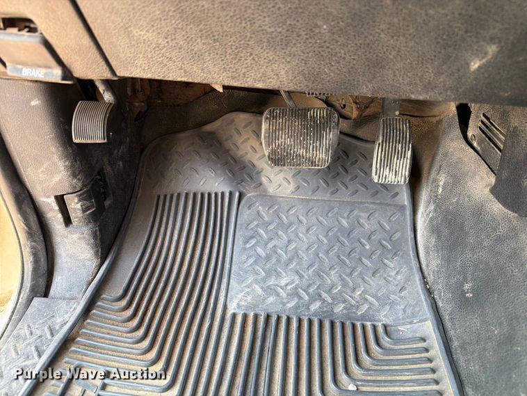 image for item EW8657 2014 Ford F150 XL Ext. Cab pickup truck