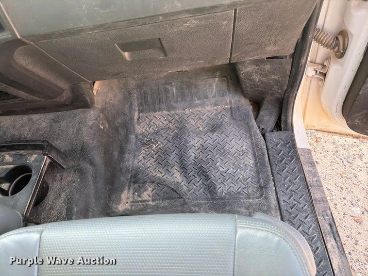 image for item EW8657 2014 Ford F150 XL Ext. Cab pickup truck