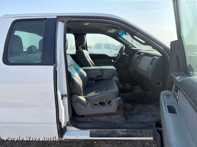 image for item EW8657 2014 Ford F150 XL Ext. Cab pickup truck