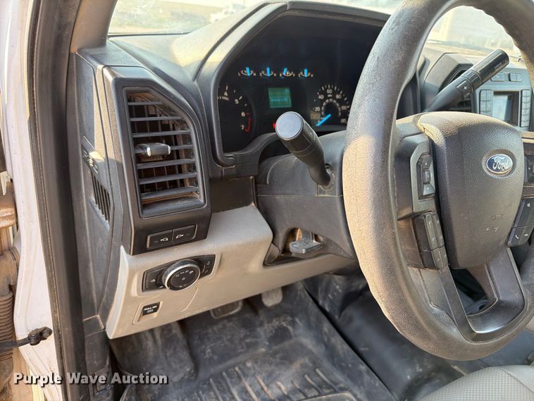image for item EW8658 2019 Ford F150 XL Ext. Cab pickup truck