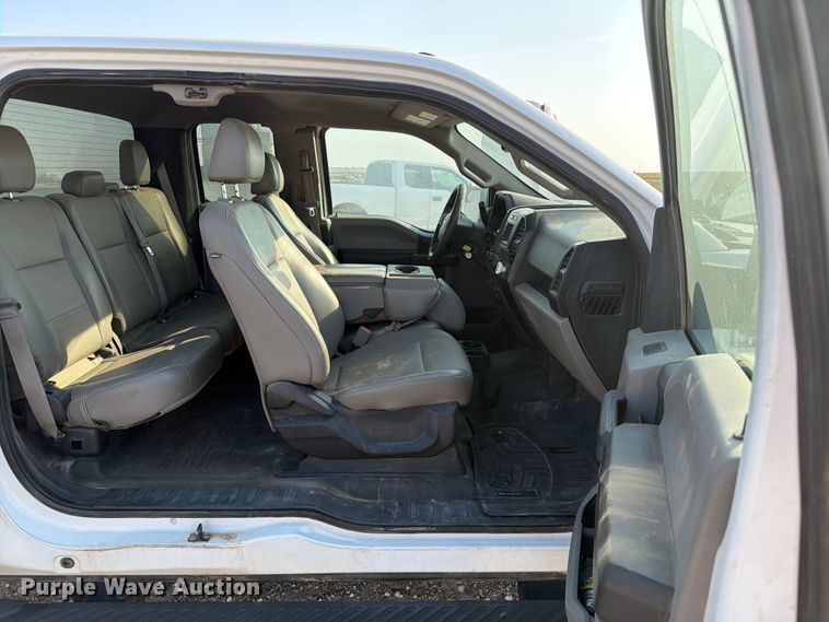 image for item EW8658 2019 Ford F150 XL Ext. Cab pickup truck