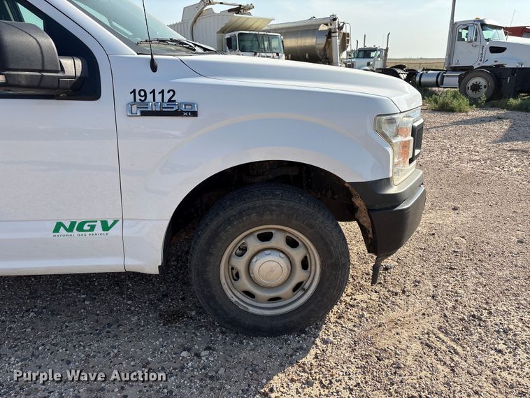 image for item EW8659 2019 Ford F-150 Ext. Cab pickup truck