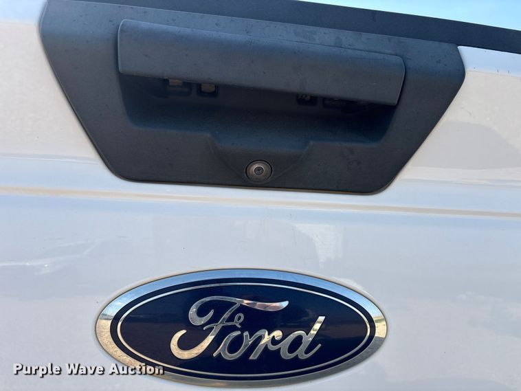 image for item EW8659 2019 Ford F-150 Ext. Cab pickup truck