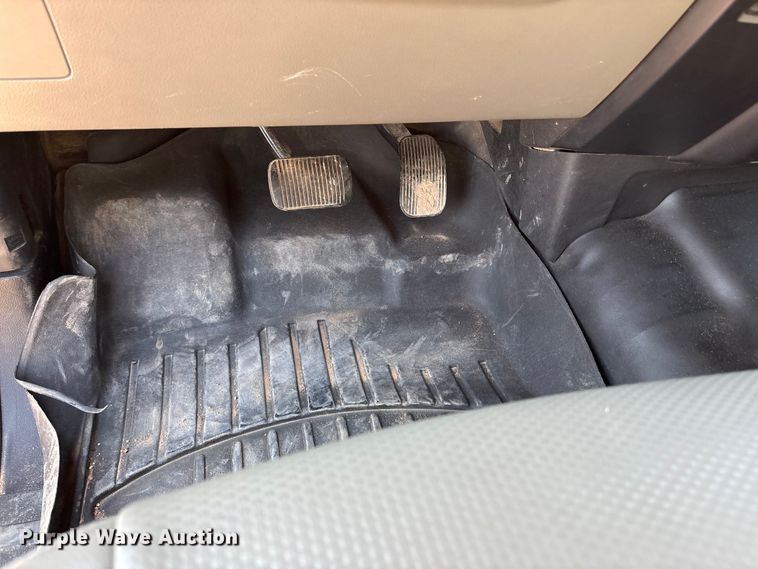 image for item EW8659 2019 Ford F-150 Ext. Cab pickup truck