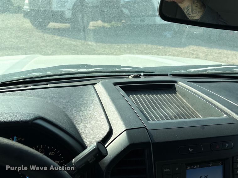 image for item EW8659 2019 Ford F-150 Ext. Cab pickup truck