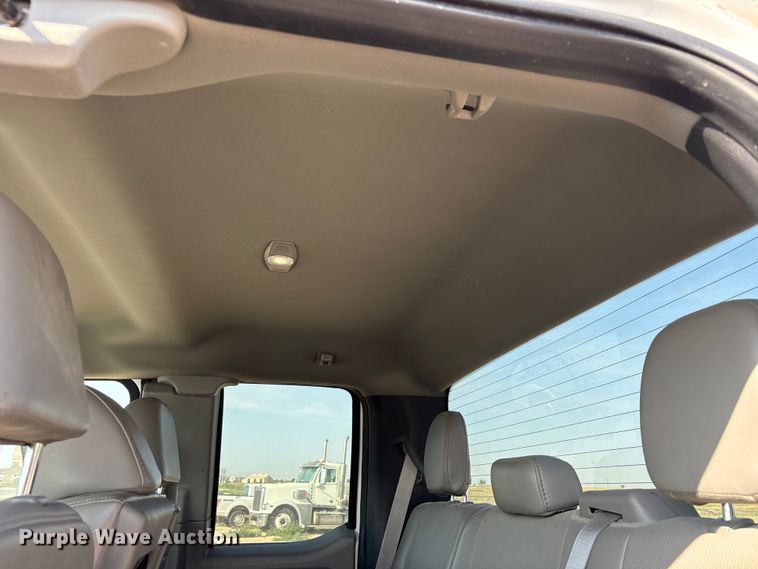 image for item EW8659 2019 Ford F-150 Ext. Cab pickup truck