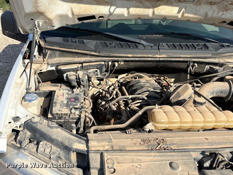 image for item EW8659 2019 Ford F-150 Ext. Cab pickup truck