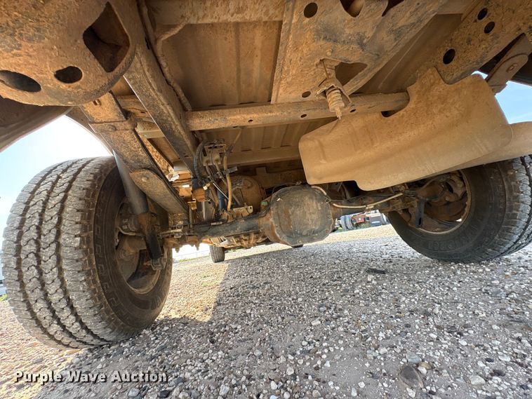image for item EW8659 2019 Ford F-150 Ext. Cab pickup truck