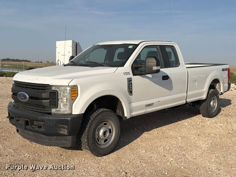 2017 Ford F250 XL Ext. Cab pickup truck