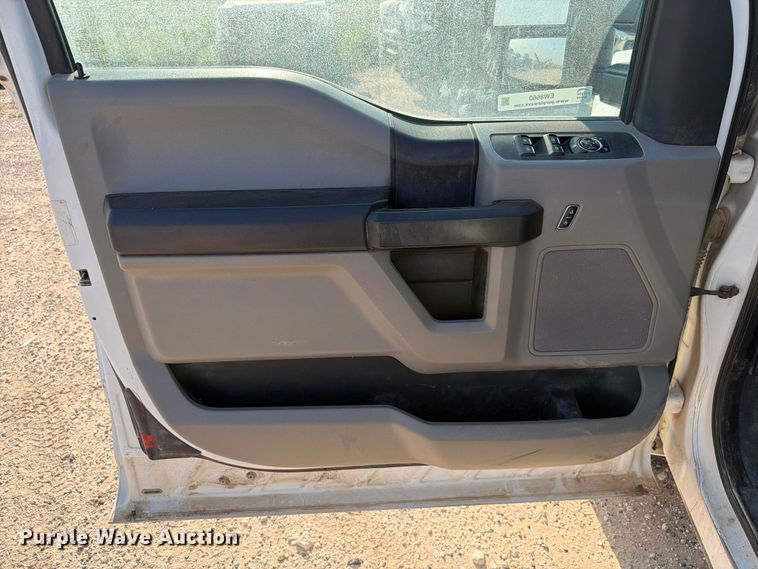 image for item EW8660 2017 Ford F250 XL Ext. Cab pickup truck