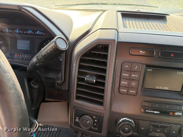 image for item EW8660 2017 Ford F250 XL Ext. Cab pickup truck