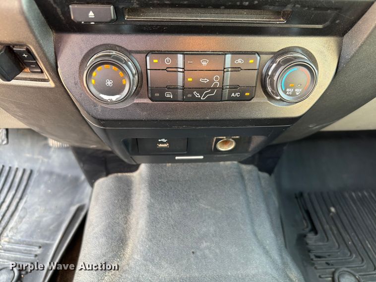 image for item EW8660 2017 Ford F250 XL Ext. Cab pickup truck