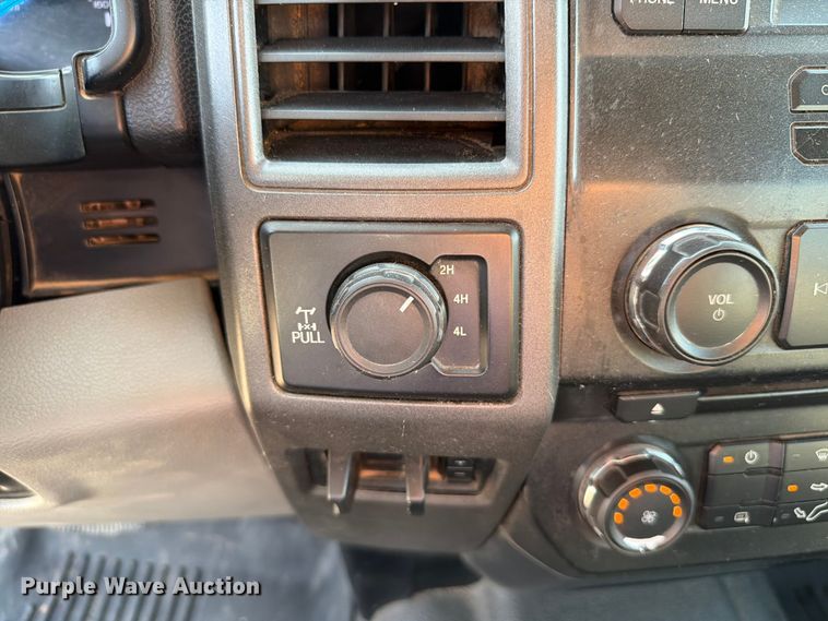 image for item EW8660 2017 Ford F250 XL Ext. Cab pickup truck