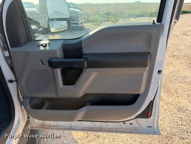 image for item EW8660 2017 Ford F250 XL Ext. Cab pickup truck