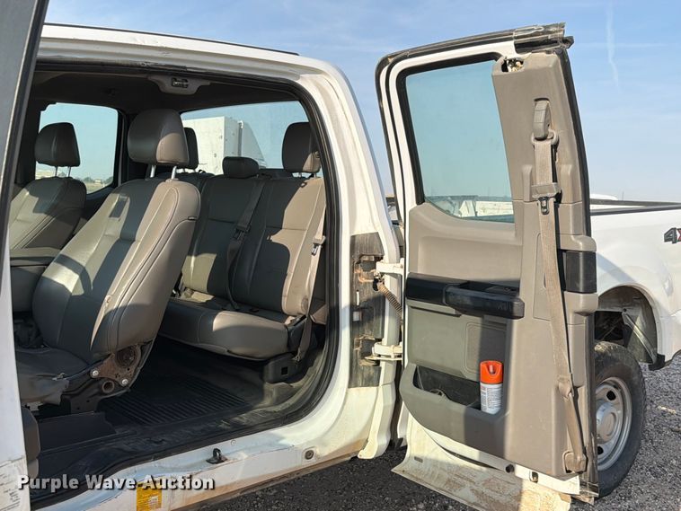 image for item EW8660 2017 Ford F250 XL Ext. Cab pickup truck