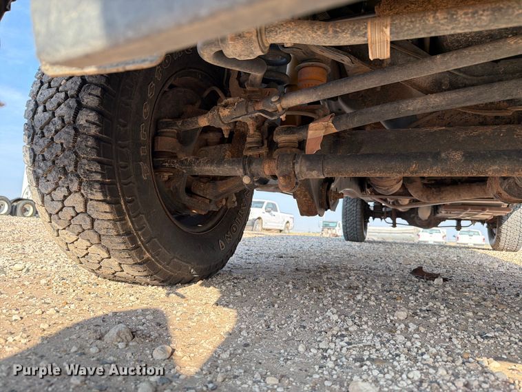 image for item EW8660 2017 Ford F250 XL Ext. Cab pickup truck