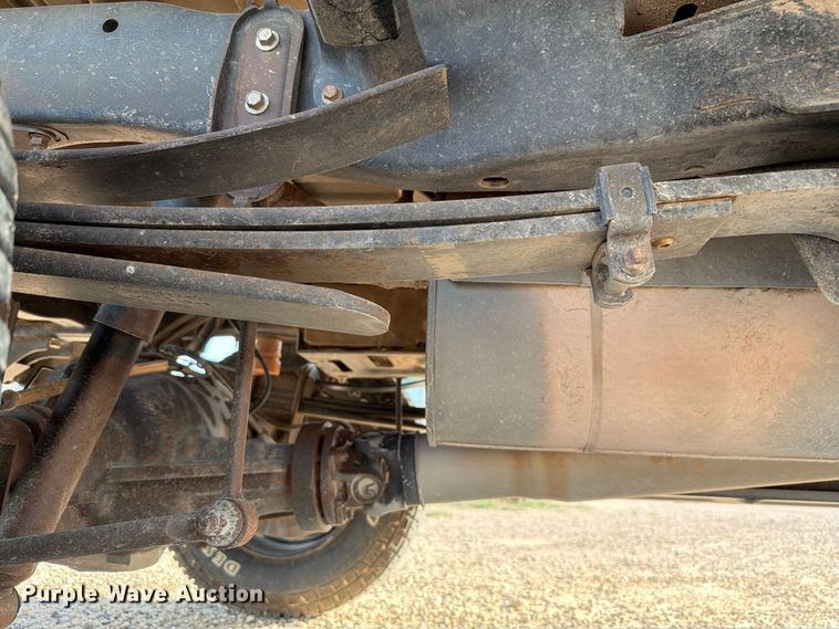 image for item EW8660 2017 Ford F250 XL Ext. Cab pickup truck
