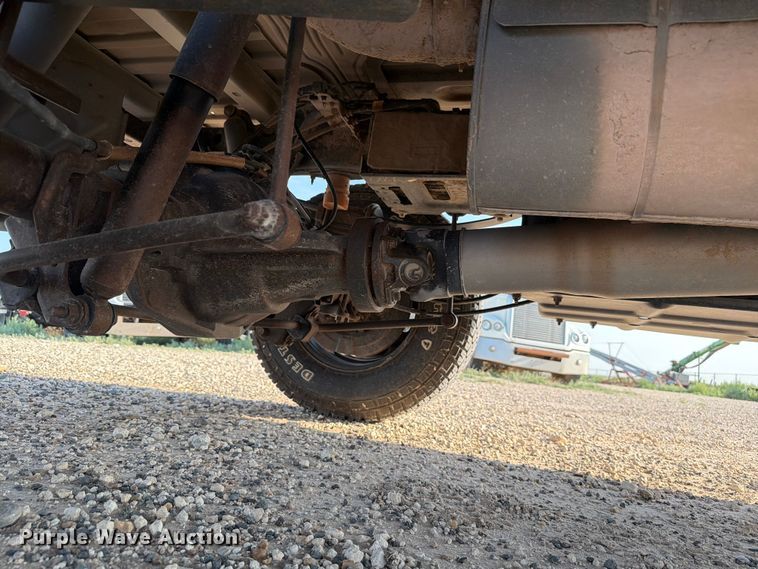image for item EW8660 2017 Ford F250 XL Ext. Cab pickup truck