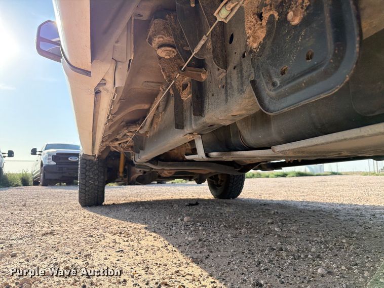 image for item EW8660 2017 Ford F250 XL Ext. Cab pickup truck