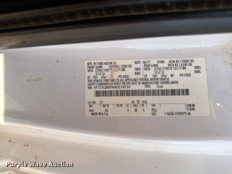image for item EW8660 2017 Ford F250 XL Ext. Cab pickup truck