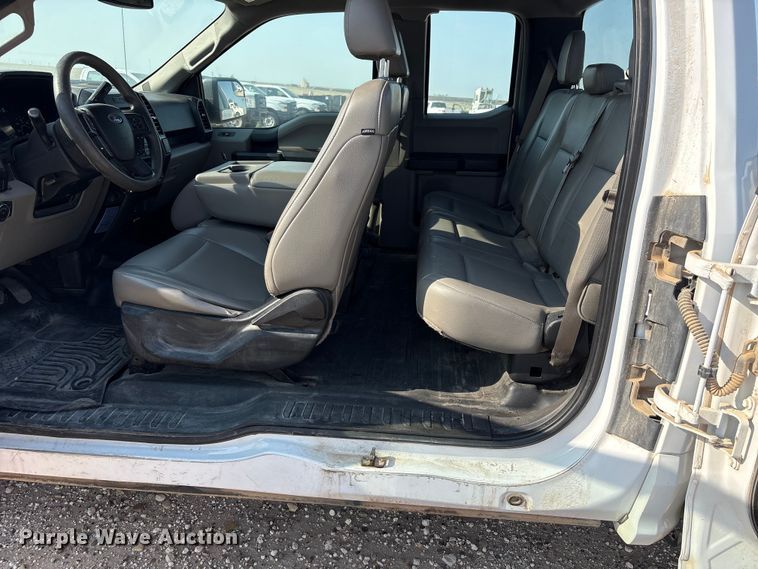 image for item EW8661 2017 Ford F150 XL Ext. Cab pickup truck