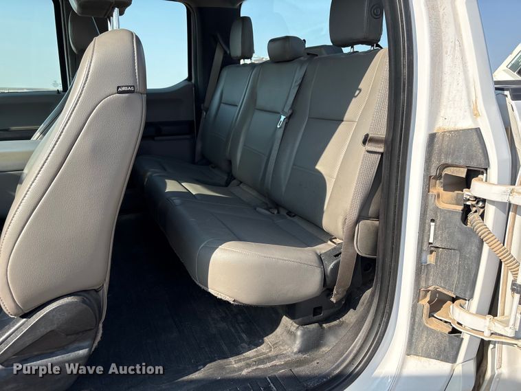 image for item EW8661 2017 Ford F150 XL Ext. Cab pickup truck