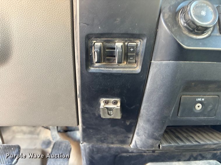 image for item EW8662 2015 Ford F150 XL Ext. Cab pickup truck