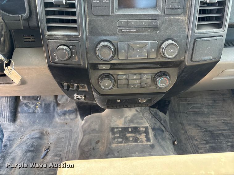 image for item EW8662 2015 Ford F150 XL Ext. Cab pickup truck