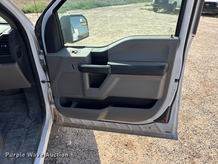 image for item EW8662 2015 Ford F150 XL Ext. Cab pickup truck
