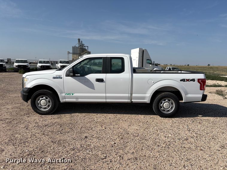 image for item EW8664 2017 Ford F150 XL Ext. Cab pickup truck