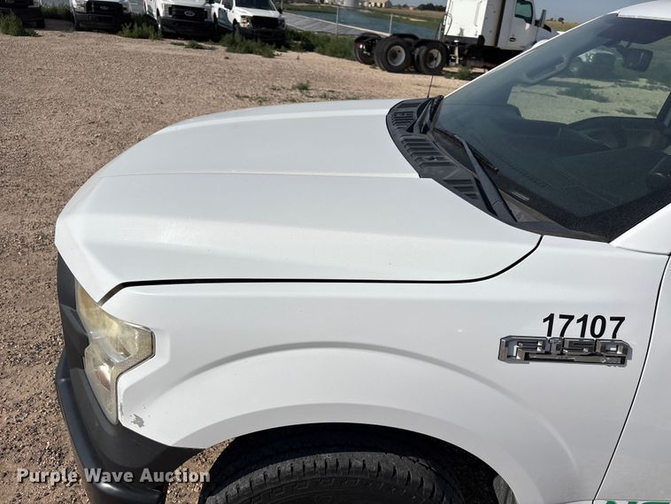 image for item EW8664 2017 Ford F150 XL Ext. Cab pickup truck