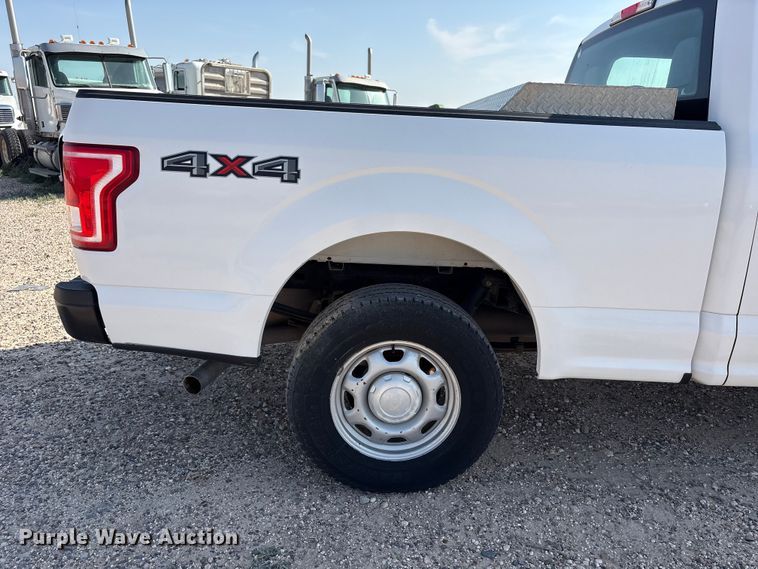 image for item EW8664 2017 Ford F150 XL Ext. Cab pickup truck