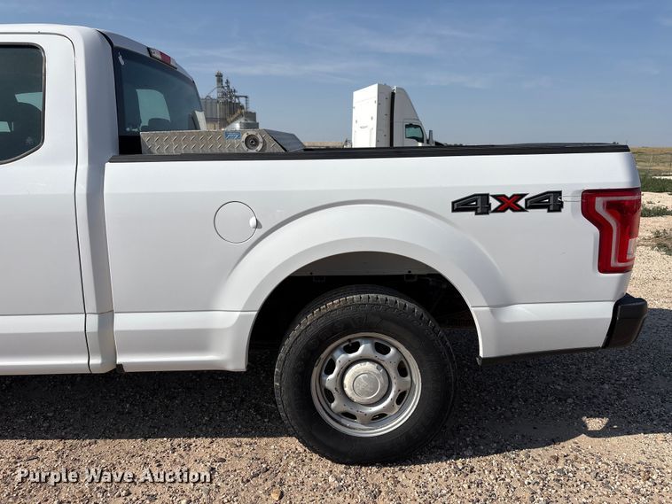 image for item EW8664 2017 Ford F150 XL Ext. Cab pickup truck