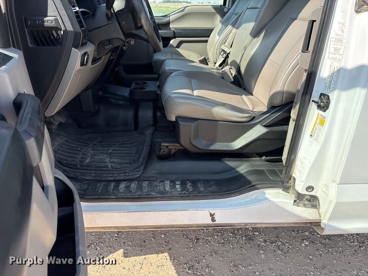 image for item EW8664 2017 Ford F150 XL Ext. Cab pickup truck