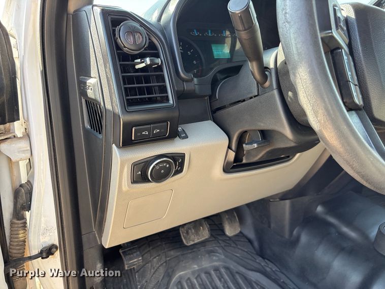 image for item EW8664 2017 Ford F150 XL Ext. Cab pickup truck