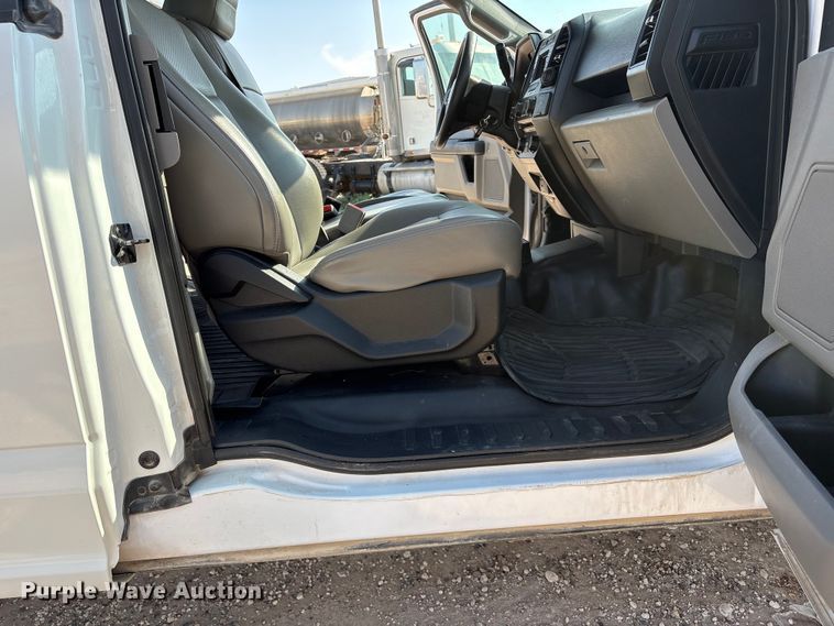image for item EW8664 2017 Ford F150 XL Ext. Cab pickup truck
