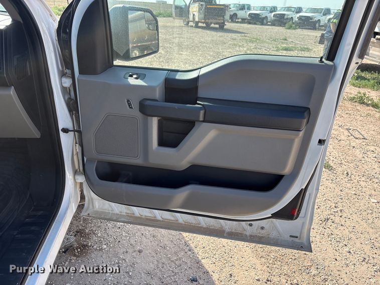 image for item EW8664 2017 Ford F150 XL Ext. Cab pickup truck