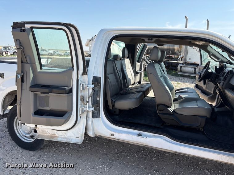image for item EW8664 2017 Ford F150 XL Ext. Cab pickup truck